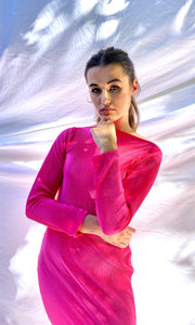 Svelte Sheathe Dress in Plisse - Fuchsia Pink