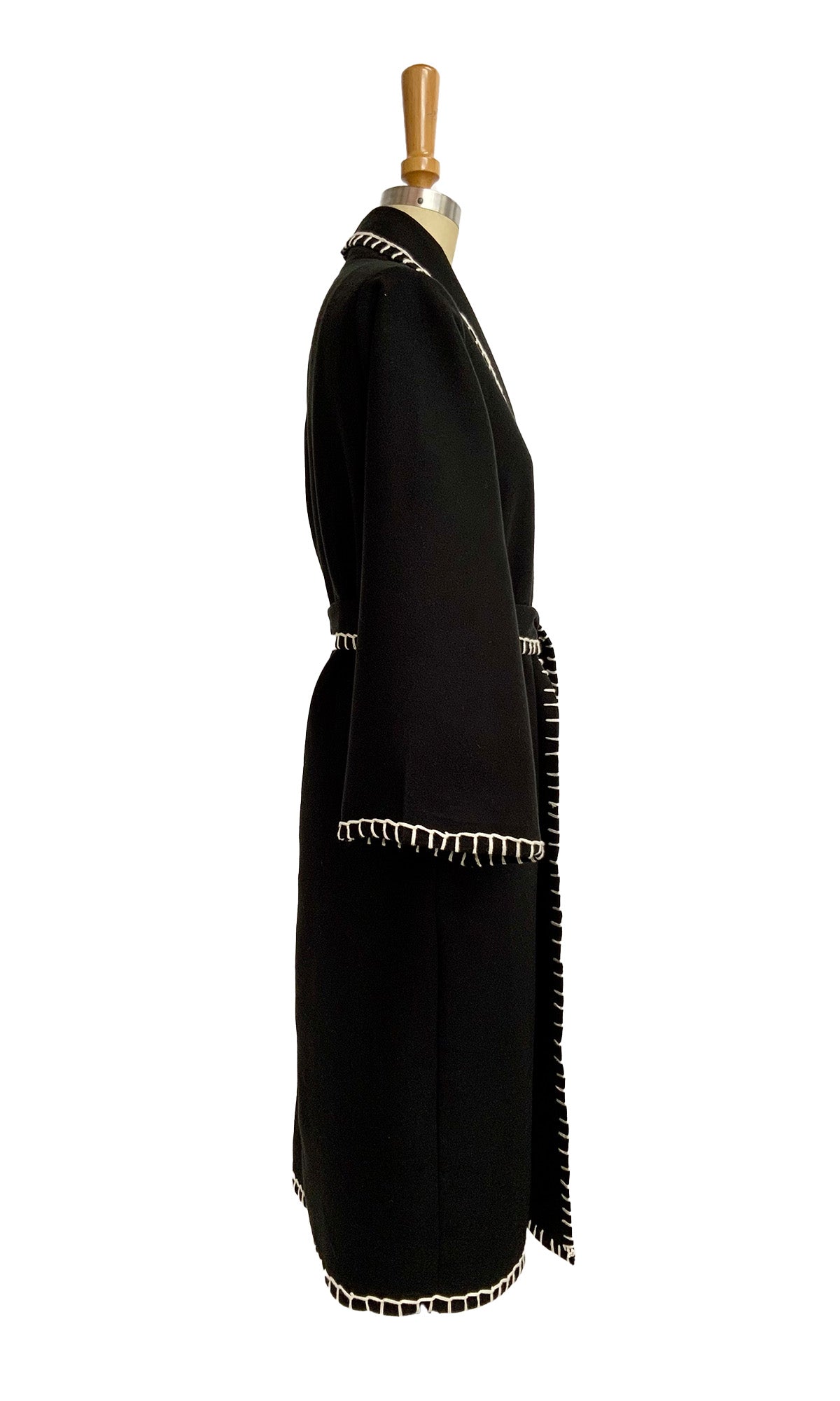 Blanket stitch below the knee coat
