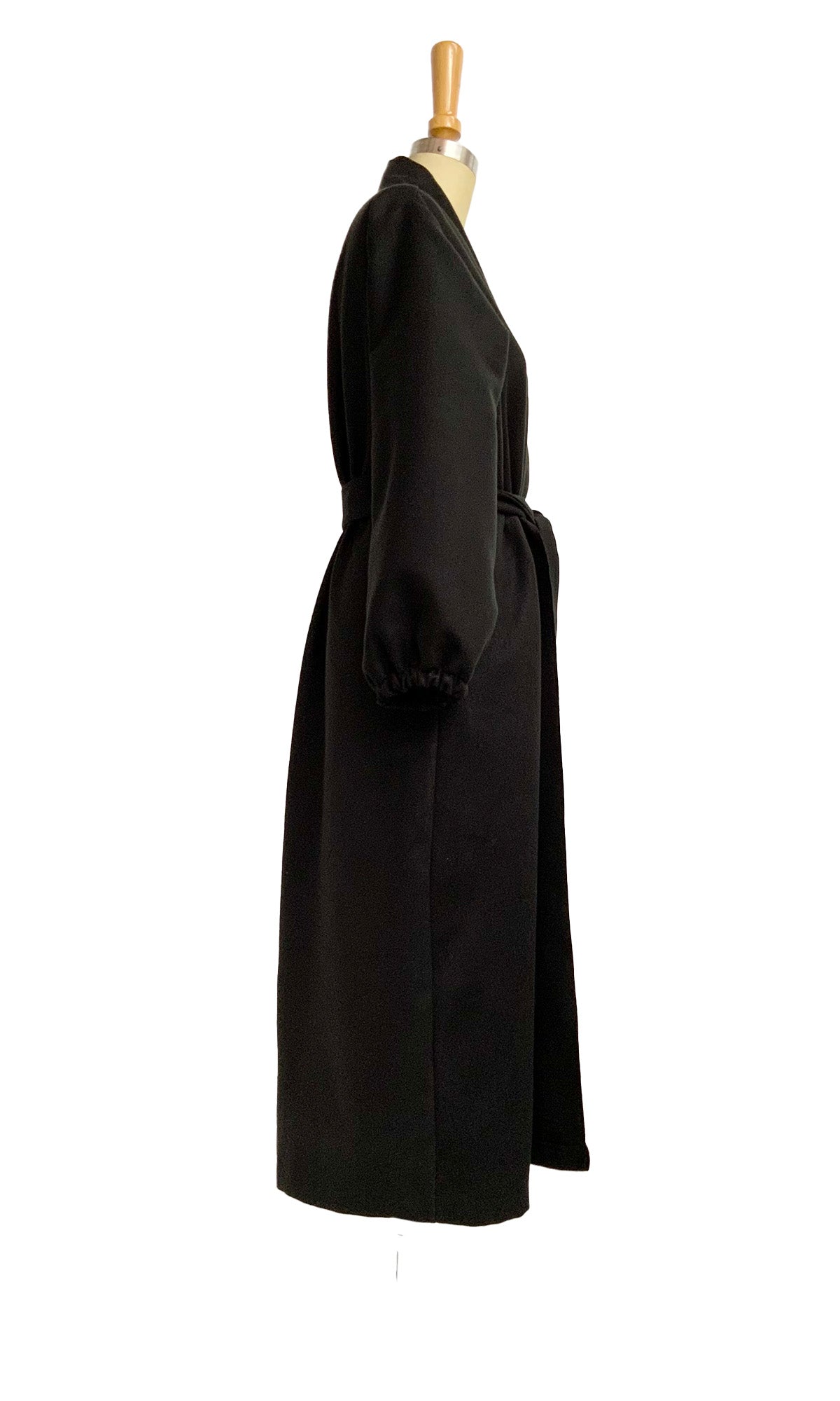 Long kimono coat with tie