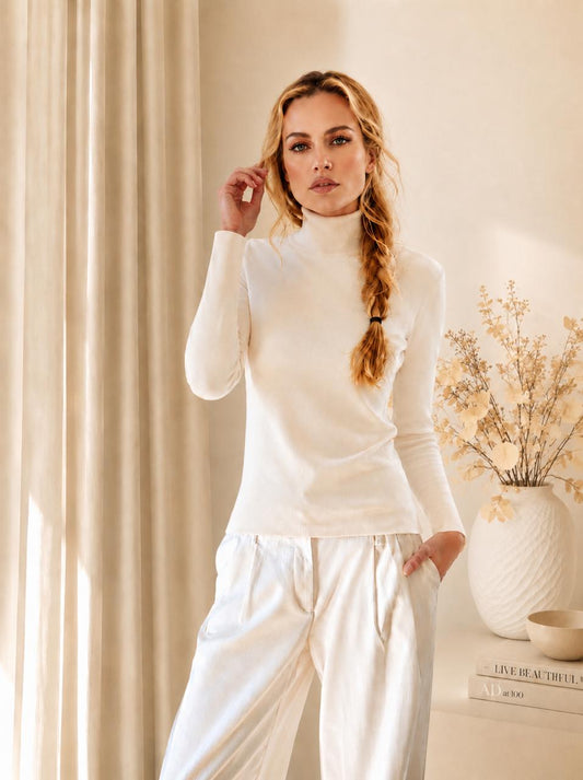 Classic Poloneck Top Ivory