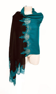 Cashmere pashmina with lace insets - Emerald
