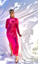 Load image into Gallery viewer, Svelte Sheathe Dress in Plisse - Fuchsia Pink
